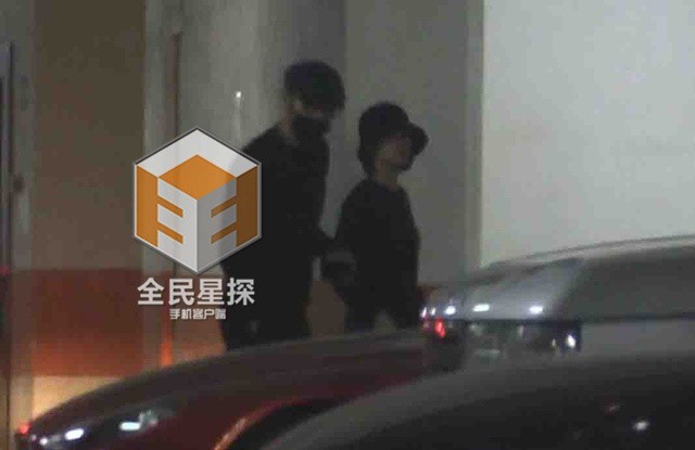 Lộ hình ảnh Dương Thừa Lâm sống chung cùng bạn trai - 1