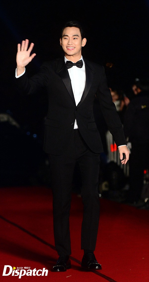 quot;Trai đẹp ngoài hành tinhquot; Kim Soo Hyun lại giành Daesang - 9