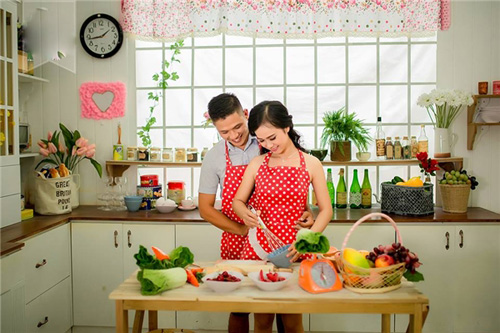 Ngôn tình có thật của thầy giáo và cô học trò kém 13 tuổi - 9