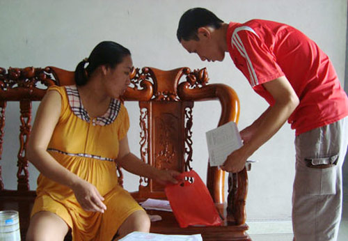 4 câu chuyện hiếm muộn ‘lấy nhiều nước mắt’ nhất năm 2015 - 2