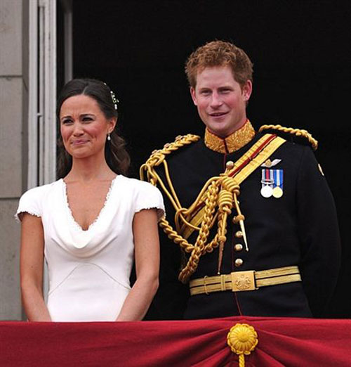 Rộ tin đồn Hoàng tử Harry hẹn hò với em gái của chị dâu - 1