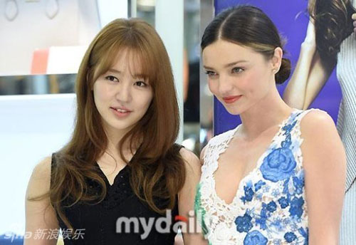 Miranda Kerr quot;đánh bạiquot; Yoon Eun Hye tại sự kiện - 2