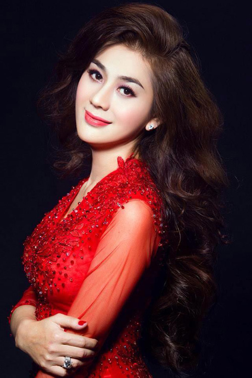 Lâm Chi Khanh: quot;Tôi đang tìm hiểu cùng lúc 3 ngườiquot; - 3