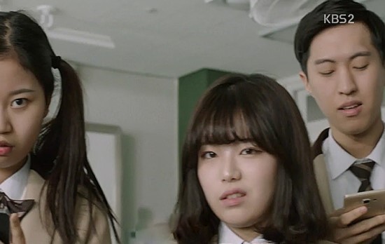 Bạn gái cũ Kim Hyun Joong đưa con trai đi xét nghiệm ADN - 10