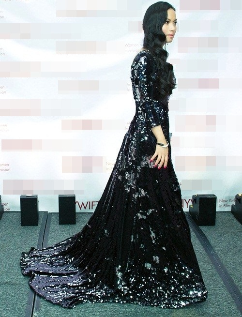 Hà Phương quyến rũ dự sự kiện ở Hollywood - 2