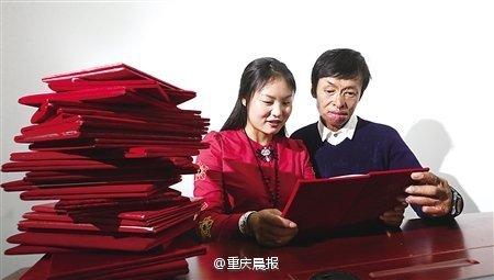 Chuyện tình cảm động của anh chàng có gương mặt dị dạng và cô nàng xinh đẹp - 2