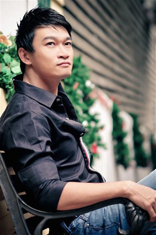 Chuyện tình yêu của quý ông độc thân hấp dẫn nhất showbiz - 2