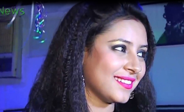 Clip diễn viên quot;Cô dâu 8 tuổiquot; nhảy quot;cực sungquot; trong sinh nhật - 1