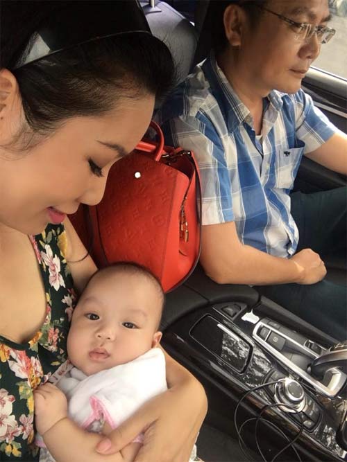 Xúc động chia sẻ của Đan Lê về tình mẫu tử - 14