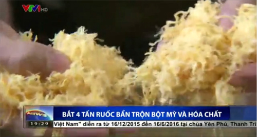 Ruốc bẩn trộn bột mì và hóa chất để 3 năm không mốc - 1