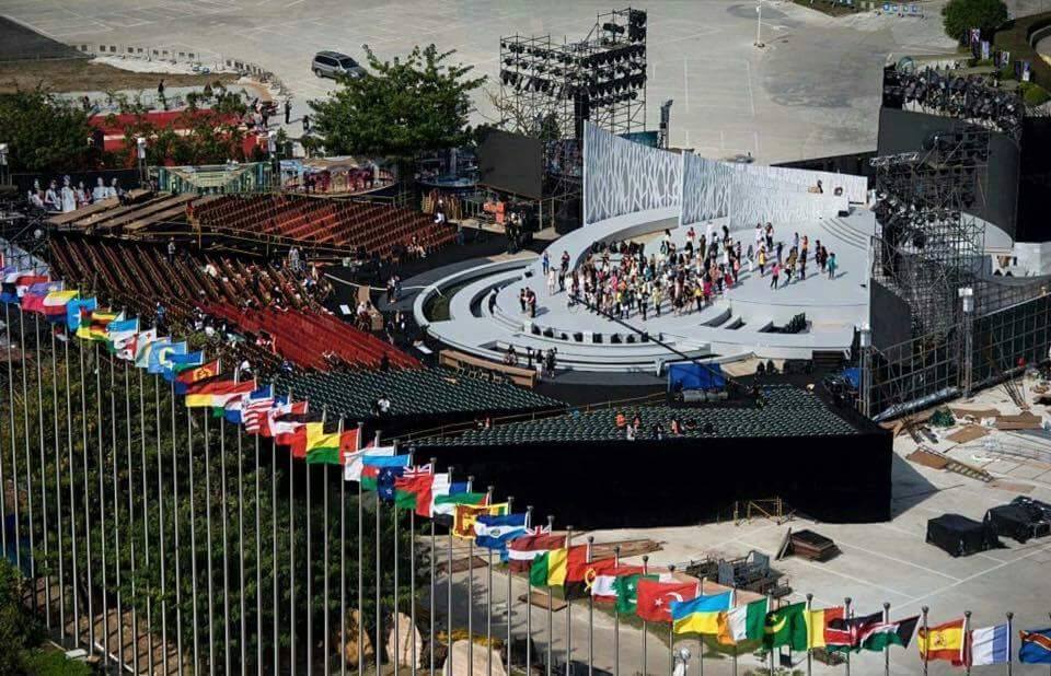 Người đẹp Tây Ban Nha đăng quang Hoa hậu thế giới 2015 - 18