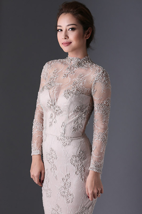 Jennifer Phạm khoe vòng ba gợi cảm với đầm ôm sát - 8