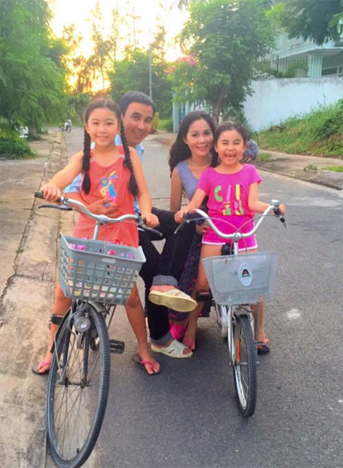 Mẹ con Ốc Thanh Vân hạnh phúc bên quot;cái chuồngquot; của mình - 5