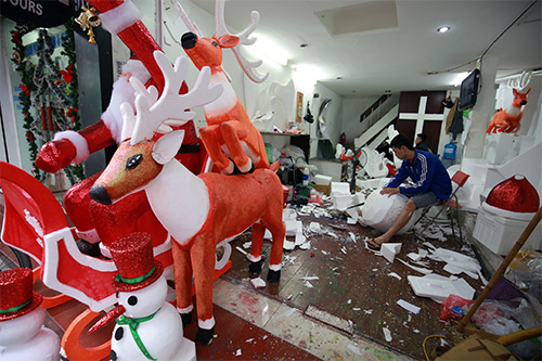 quot;Đột nhậpquot; xưởng sản xuất quot;người tuyếtquot; ở Hà Nội - 2