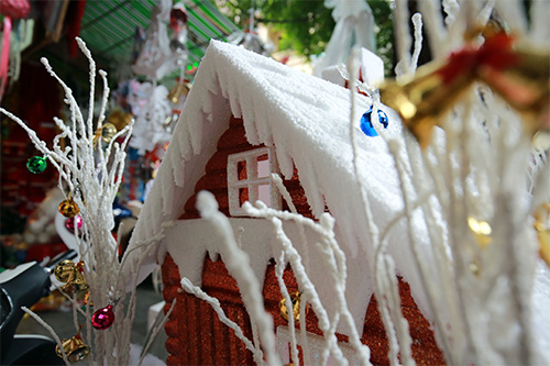 quot;Đột nhậpquot; xưởng sản xuất quot;người tuyếtquot; ở Hà Nội - 15