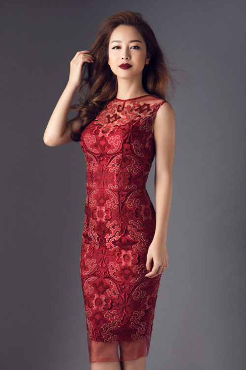Jennifer Phạm khoe vòng ba gợi cảm với đầm ôm sát - 10