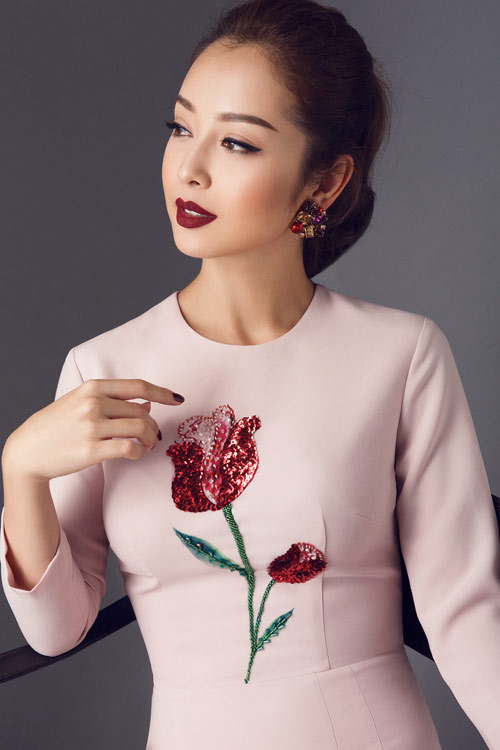 Jennifer Phạm khoe vòng ba gợi cảm với đầm ôm sát - 15