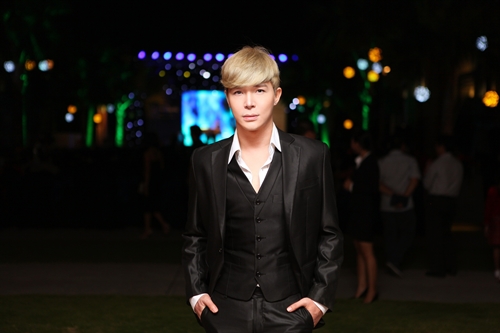 Nathan Lee đắm say bên Nhật Hạ - 2