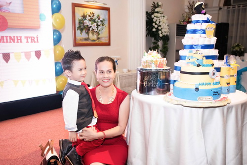 quot;Búp bêquot; Thanh Thảo mừng sinh nhật con trai hoành tráng - 13
