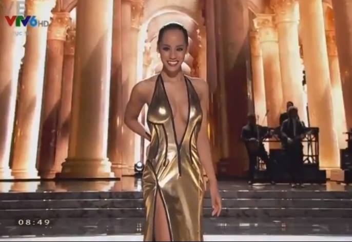 HHHV trao nhầm vương miện: Philippines ngơ ngác lên ngôi - 8