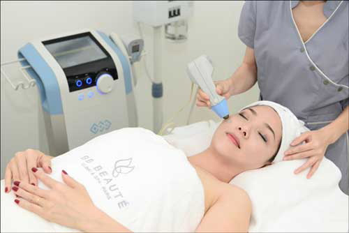 Điểm danh các phương pháp trẻ hóa “hot” nhất 2015 - 2