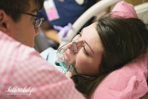 58 bộ ảnh và những cảnh sinh nở cảm động nhất năm - 6