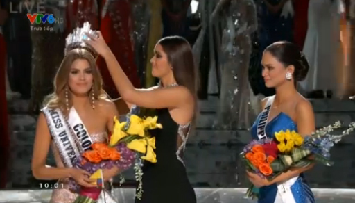 Chân dung MC công bố nhầm kết quả HHHV 2015 - 5