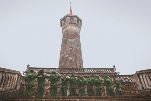 Dàn mẫu nhí Hà thành gây xúc động trong màu xanh áo lính - 1