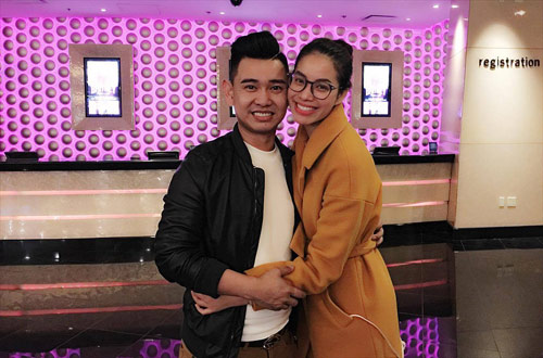 Ảnh độc quyền: Phạm Hương tươi rói sau đêm chung kết HHHV - 2