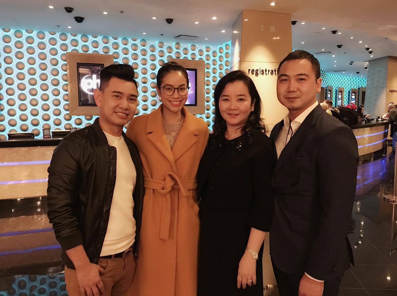 Ảnh độc quyền: Phạm Hương tươi rói sau đêm chung kết HHHV - 3