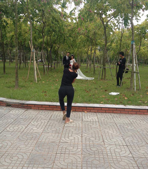 Hậu trường ảnh cưới hài vật vã (Phần 2) - 7
