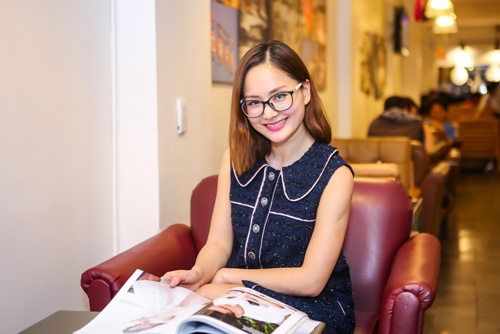 Lan Phương quot;mất ăn mất ngủquot; làm MV đón Giáng sinh - 1