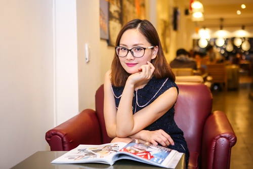 Lan Phương quot;mất ăn mất ngủquot; làm MV đón Giáng sinh - 2