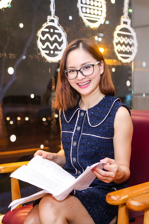 Lan Phương quot;mất ăn mất ngủquot; làm MV đón Giáng sinh - 5