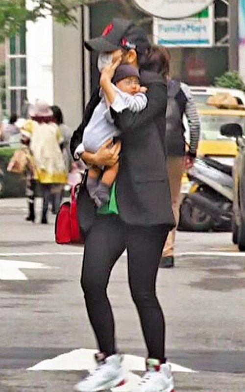 HH Trương Tử Lâm khoe bụng bầu ngày một lớn - 8