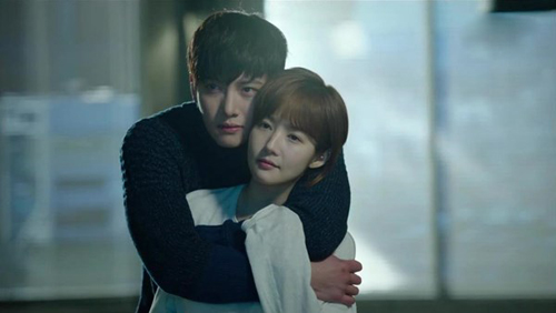 Nhắm mắt, yêu em (Phần 12) - 1