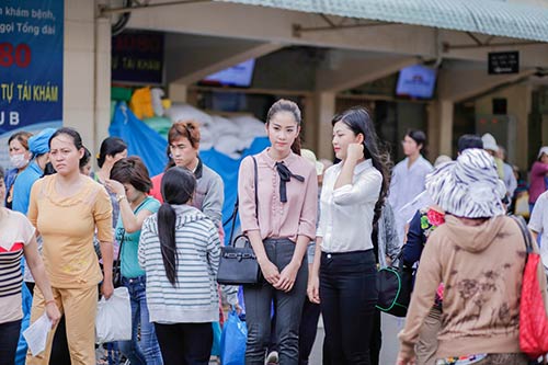 Hoa khôi Nam Em giản dị vẫn đẹp hút hồn - 3