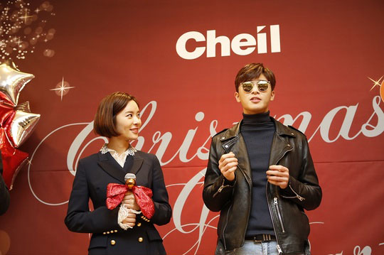 Cặp đôi quot;Xưa rồi emquot; tươi rói ngày hội ngộ - 5