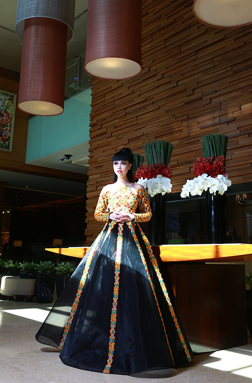 Jessica Minh Anh, Trương Thị May ấn tượng trên thảm đỏ - 4