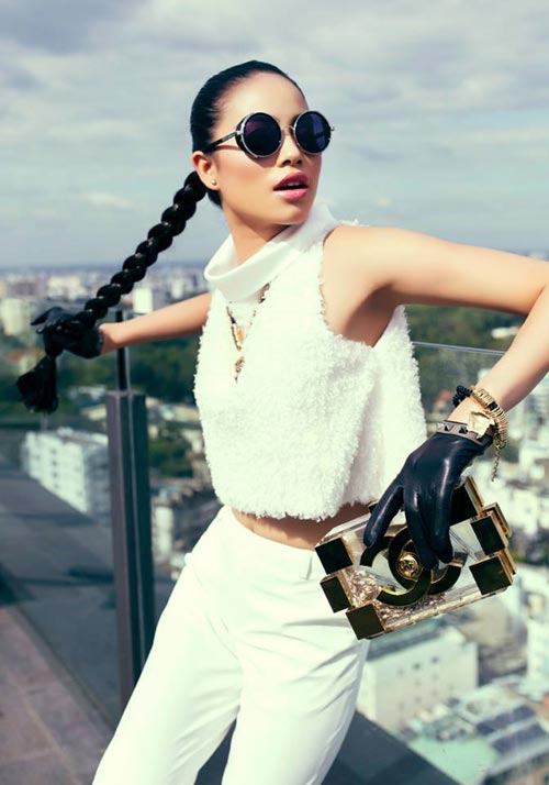 Những lần tết tóc đẹp mê ly của Phạm Hương - 15