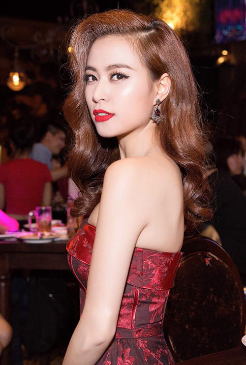 Thời trang tóc đáng học hỏi của Hoàng Thuỳ Linh (P3) - 18