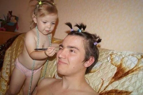 Bật cười với loạt ảnh “Khi con gái làm điệu cho bố” - 11