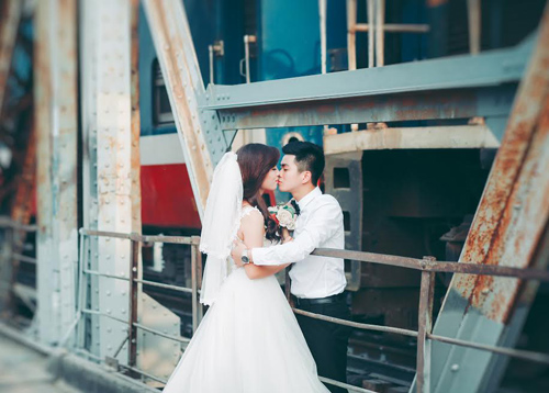 Cặp đôi với chuyện tình quot;Anh hùng cứu mỹ nhânquot; ngọt ngào - 12