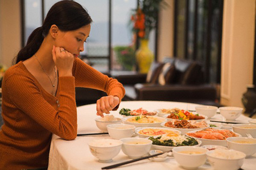 Chỉ có đàn bà dại mới chờ 1 người chồng hoàn hảo - 1