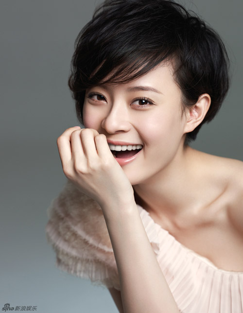 quot;Chân Hoàn truyệnquot; Tôn Lệ quot;không thốt lên lờiquot; với bức tượng sáp chính mình - 4