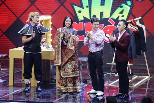 Hoài Linh gây bất ngờ khi hóa... học sinh tiểu học - 6