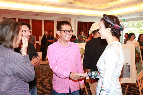 Nhạc sĩ  Trần Tiến, Trung Hiếu trẻ trung đến chúc mừng Lương Giang - 4