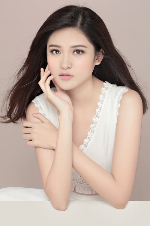Ngỡ ngàng trước nhan sắc như thiên thần của Á hậu Thùy Dung - 1