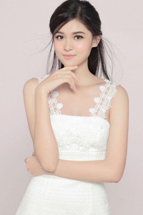Ngỡ ngàng trước nhan sắc như thiên thần của Á hậu Thùy Dung - 5