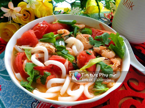 Bánh canh tôm, món ngon cho con ăn sáng - 7